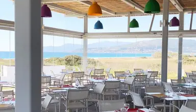 Sirenes Beach