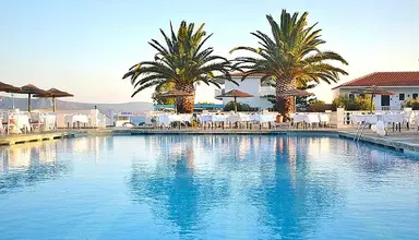 Sirenes Beach