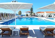Sirenes Beach