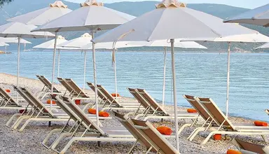 Sirenes Beach