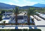 Sirenes Beach