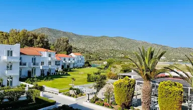 Sirenes Beach