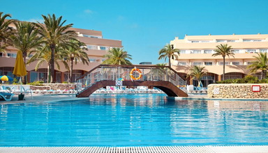 Sirenis Seaview Country Club