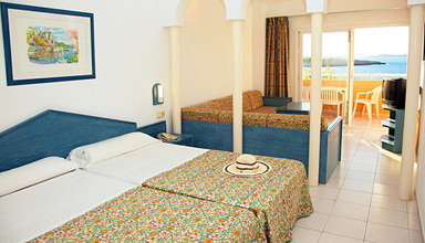 Sirenis Seaview Country Club