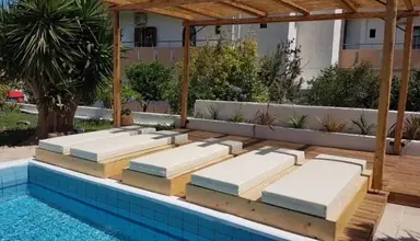 Sirocco Apartments