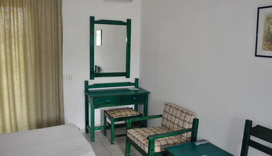 Sithonia Village