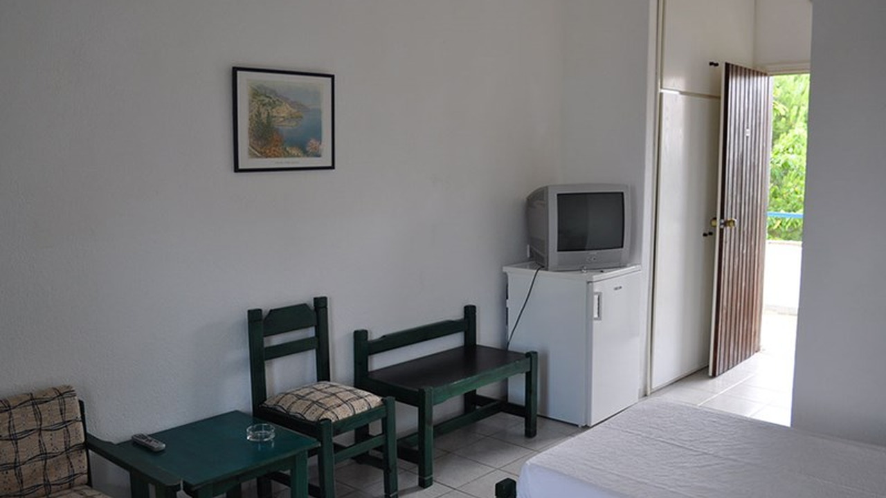Sithonia Village