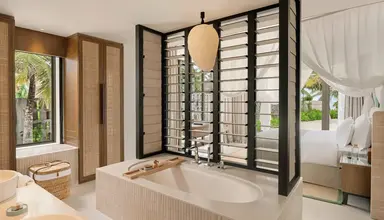 Six Senses Kanuhura (ex. Kanuhura Island Resort & Spa)