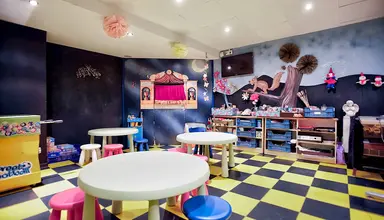 Ski Plaza