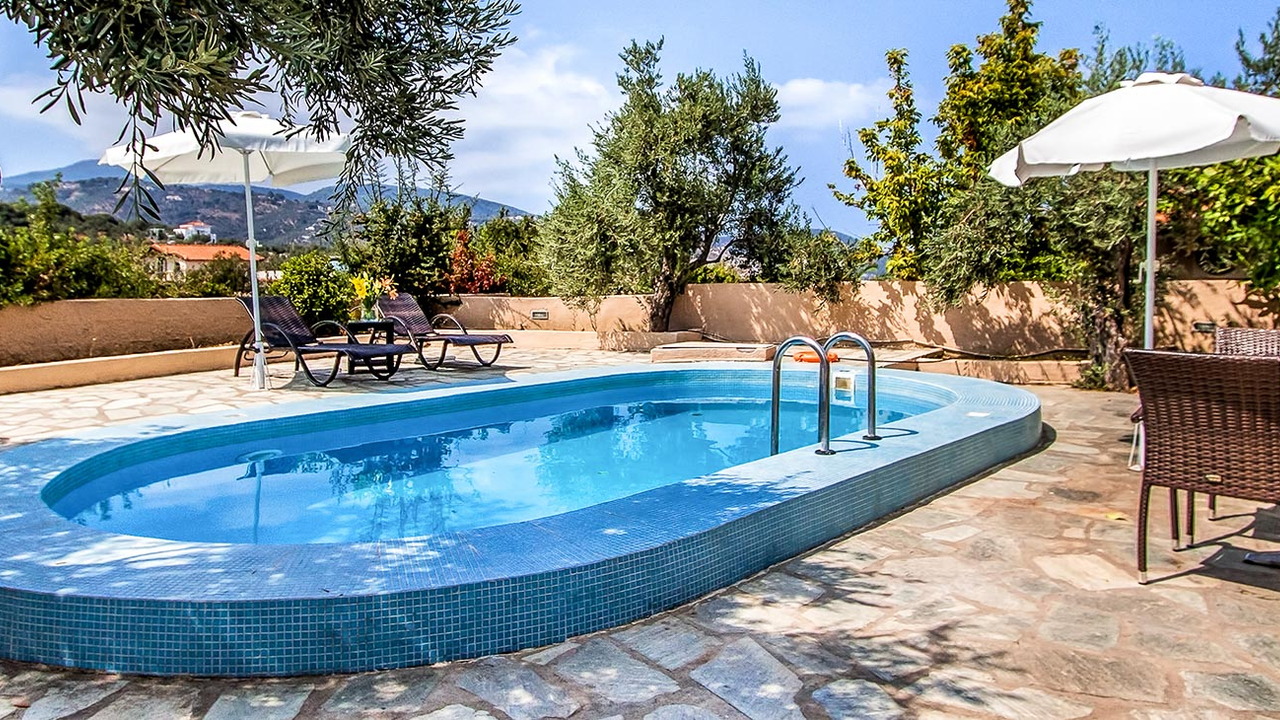 Skopelos Holidays (Skopelos)