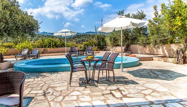 Skopelos Holidays (Skopelos)