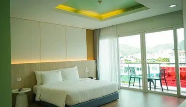 Sleep With Me Hotel - Design Hotel At Patong