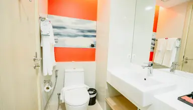 Sleep With Me Hotel - Design Hotel At Patong