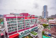 Sleep With Me Hotel - Design Hotel At Patong