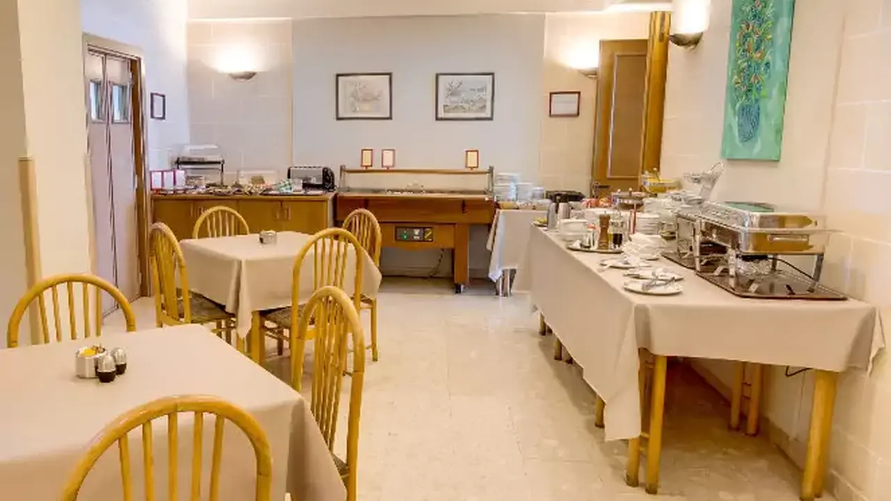 Sliema Chalet