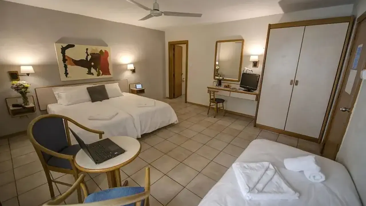 Sliema Chalet