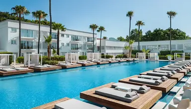 So White Club Resort