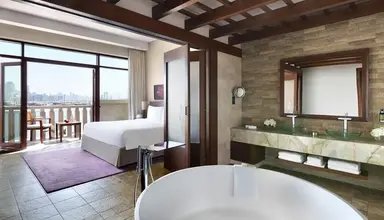 Sofitel Dubai The Palm Resort & Spa
