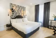 Soho Boutique Opera