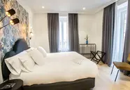 Soho Boutique Opera