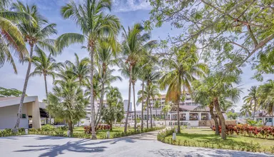 Sol Caribe Beach