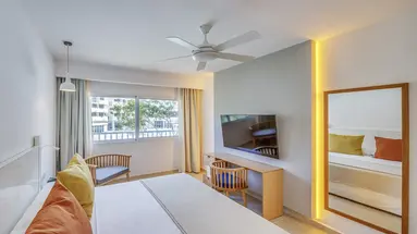 Sol Caribe Beach