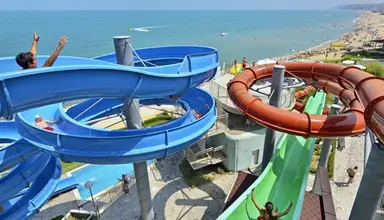 Sol Luna Bay