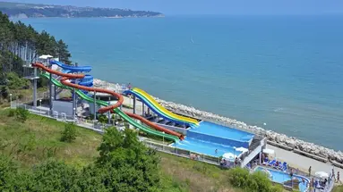 Sol Luna Bay
