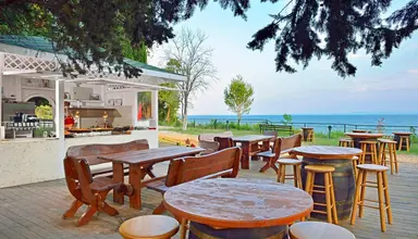 Sol Nessebar Mare