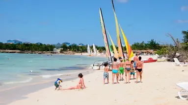 Sol Rio de Luna y Mares
