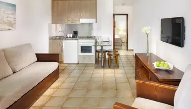 Sol Sun Beach Apartments