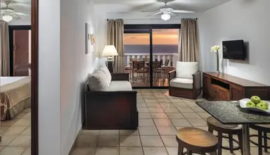 Sol Sun Beach Apartments