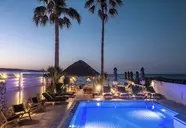 Soleil Rooms and Suites