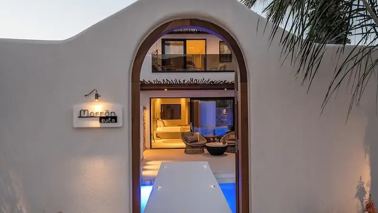 Soleil Rooms and Suites