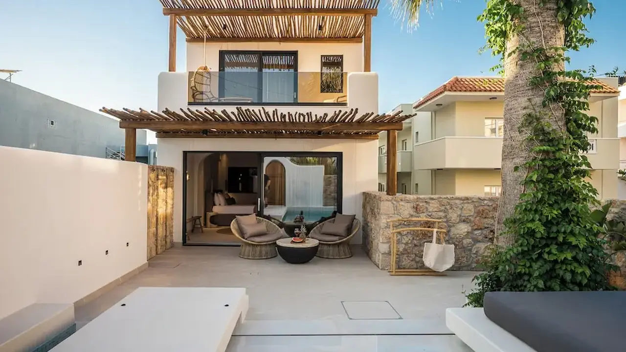 Soleil Rooms and Suites