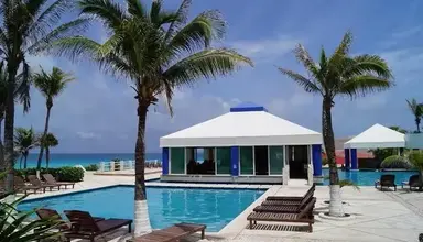 Solymar Beach Resort