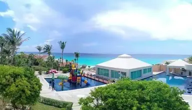 Solymar Beach Resort