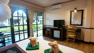 Southern Lanta Resort