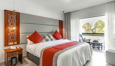 Southern Palms Beach Resort