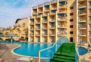 Sphinx Aqua Park Beach Resort