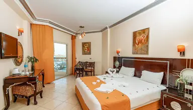 Sphinx Aqua Park Beach Resort