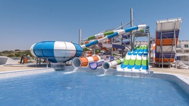 SplashWorld Tofinis Apartments