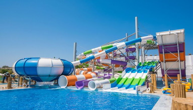 SplashWorld Tofinis Apartments