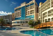 Splendid Spa Resort