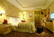 Splendid Spa Resort