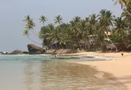 Sri Gemunu Beach Resort