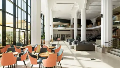 St. George Beach Hotel & Spa Resort