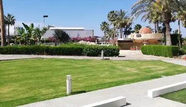 St. George Beach Hotel & Spa Resort