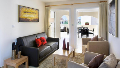 St. Nicolas Elegant Residence