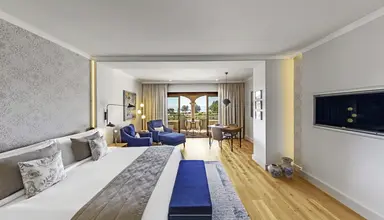 St. Regis Mardavall
